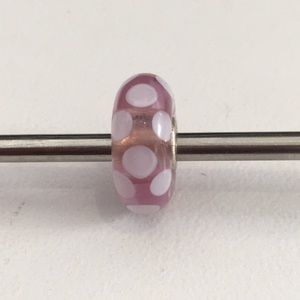 Trollbeads Pink Dottie’s glass bead